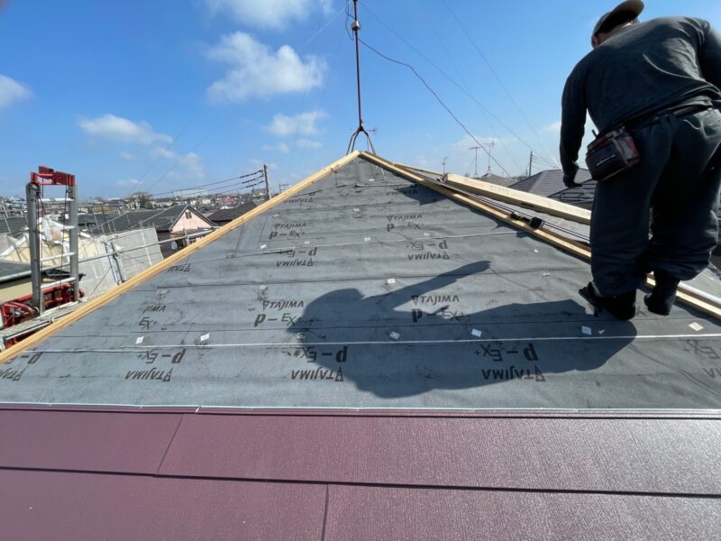 八千代市外壁屋根工事、屋根の重ね葺き