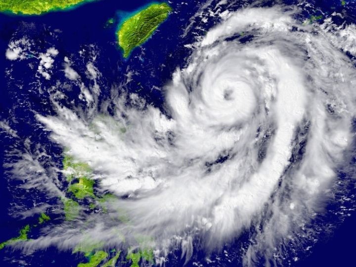 台風シーズン外壁塗装