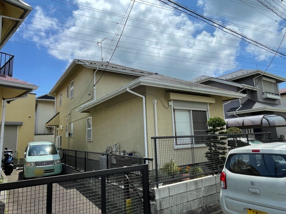 佐倉市石川外壁塗装、ミサワホーム施工事例、施工前、家右斜め前