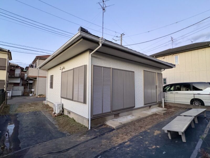 佐倉市本町、外壁塗装、雨戸も塗装