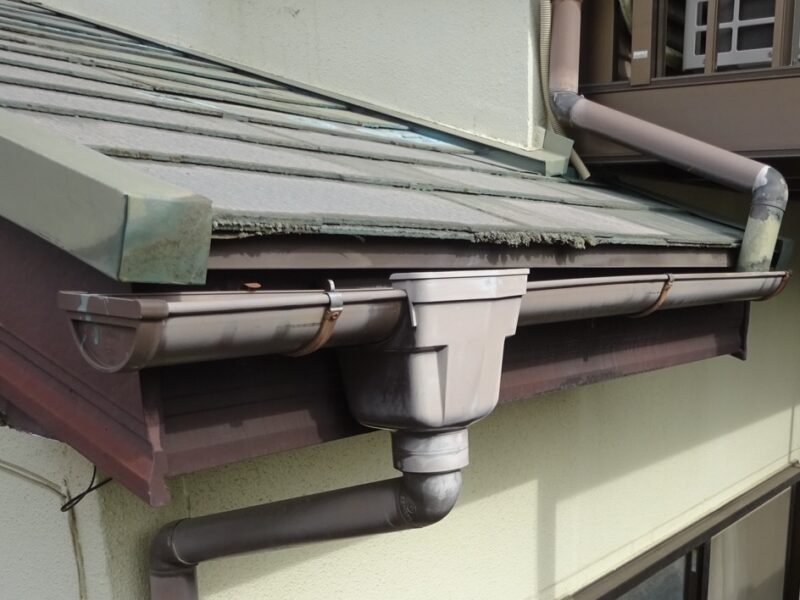 佐倉市西志津、外壁塗装、雨どい塗装前