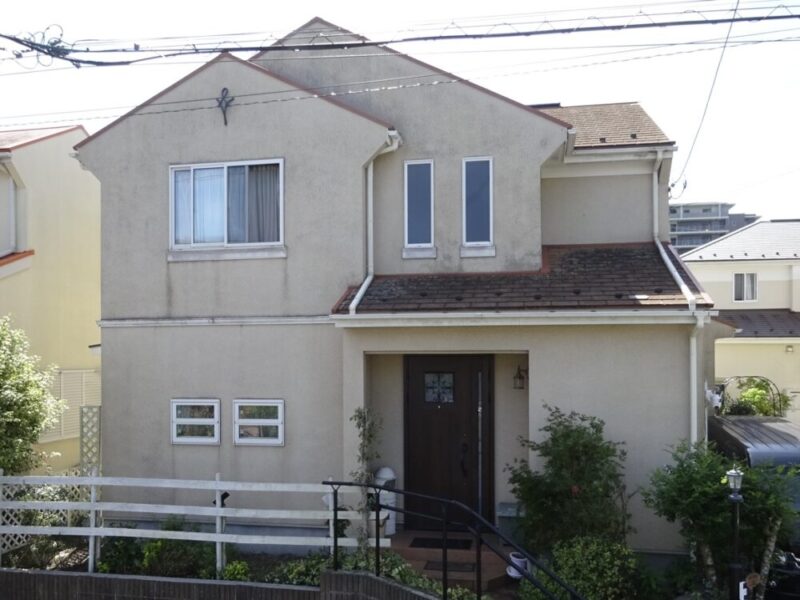 印西市若萩、外壁塗装、屋根カバー工事、施工前、家正面から