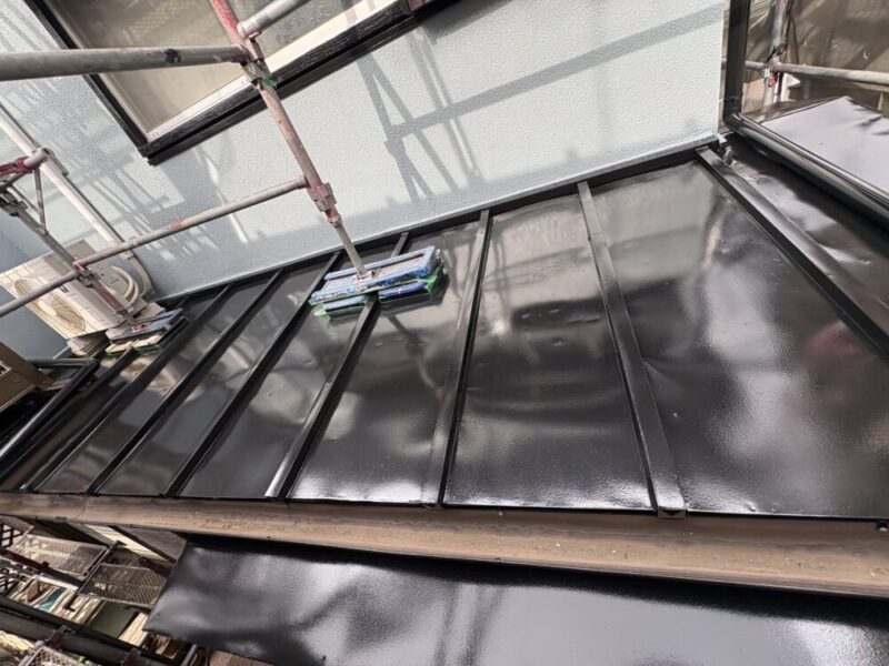 佐倉市西志津、屋根塗装後、下屋根