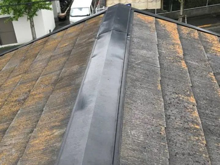 屋根の北側と南側劣化の違い