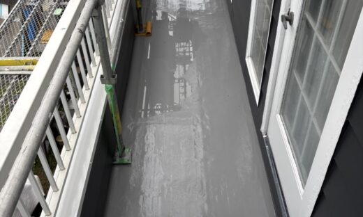 佐倉市山王、外壁塗装、ベランダトップコート施工後３