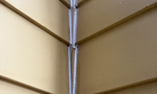 佐倉市山王、外壁塗装、出隅コーキング補修