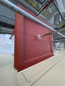 塗膜の剥がれ、下地処理後に錆止め塗装